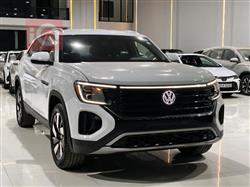 ڤۆڵکسواگن ئەتڵەس کرۆس سپۆرت